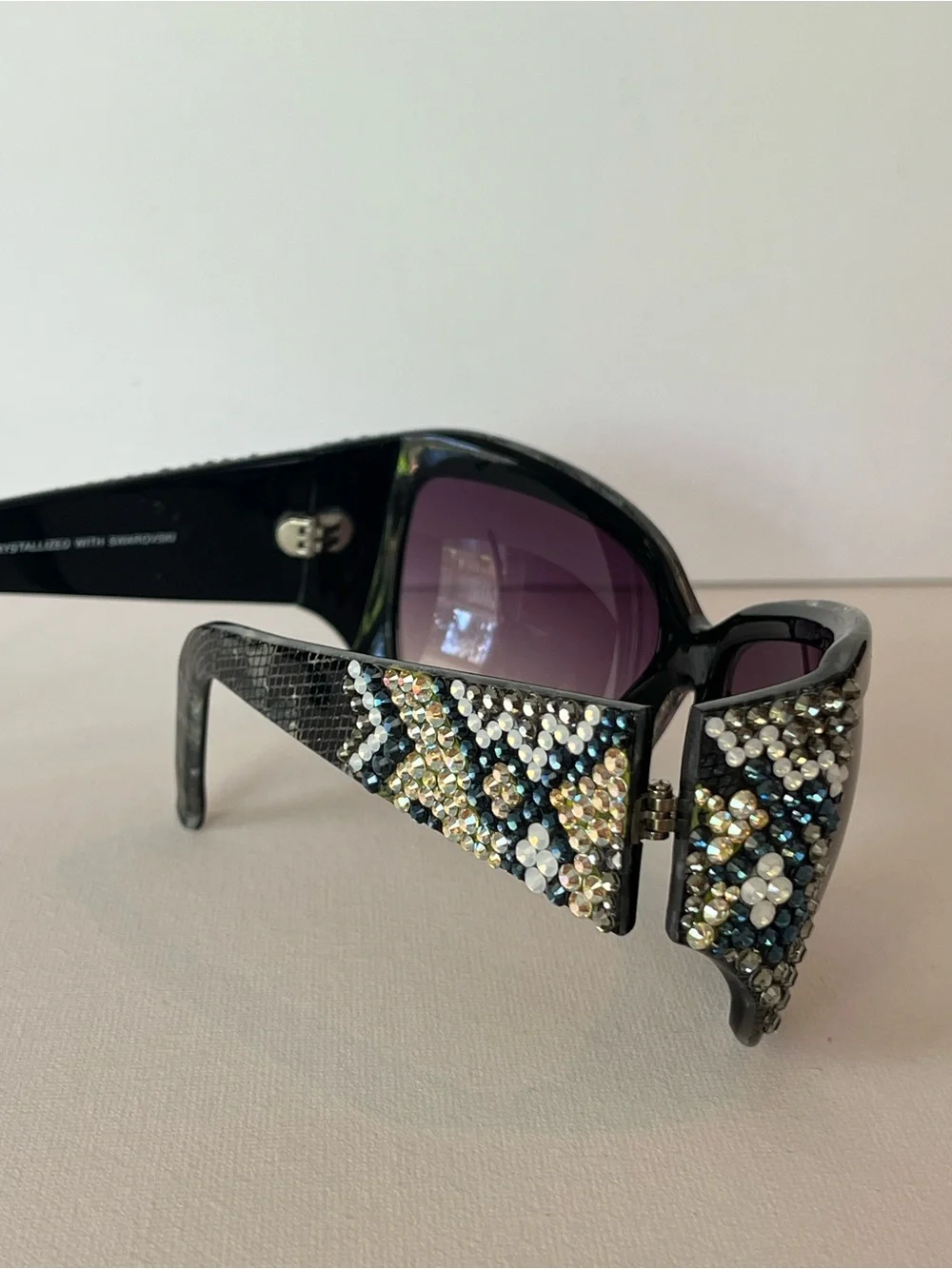 Jimmy Crystal GL840 C50 Swarovski Butterfly Oversized Sunglasses Black